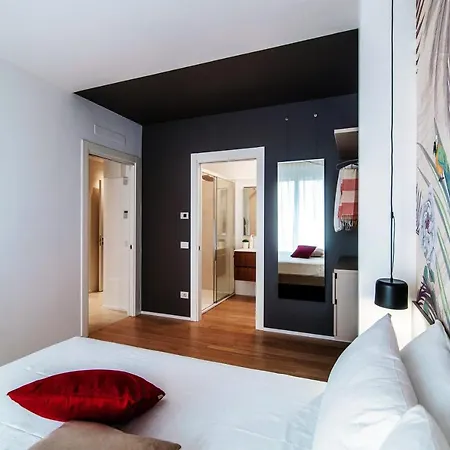 Apartament Sette - By Myhomeincomo Como