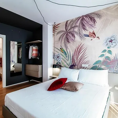 Sette - By Myhomeincomo * Como