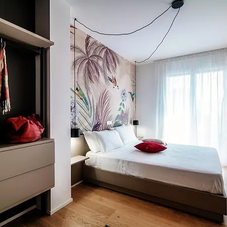 Appartement Sette - By Myhomeincomo *