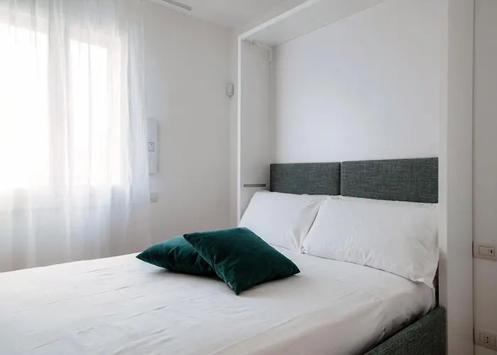 Sette - By Myhomeincomo * كومو