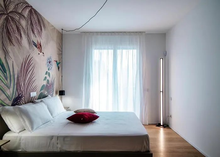 Sette - By Myhomeincomo