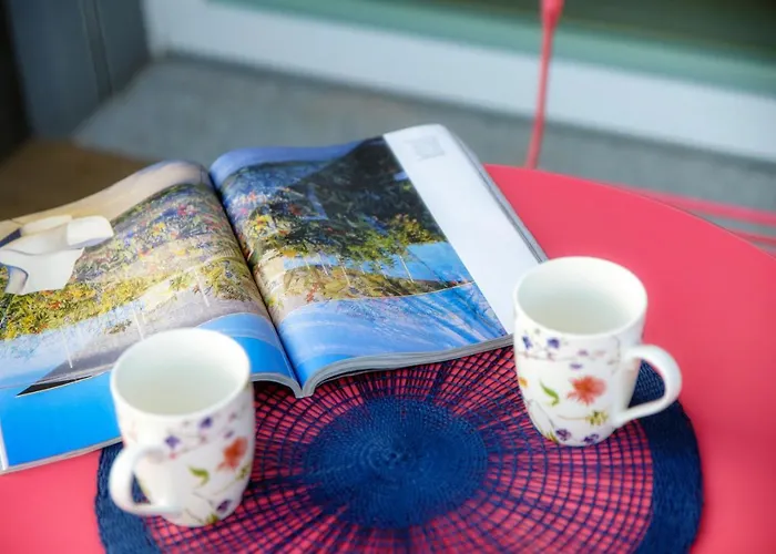 Sette - By Myhomeincomo Apartment