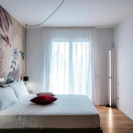 Sette - By Myhomeincomo