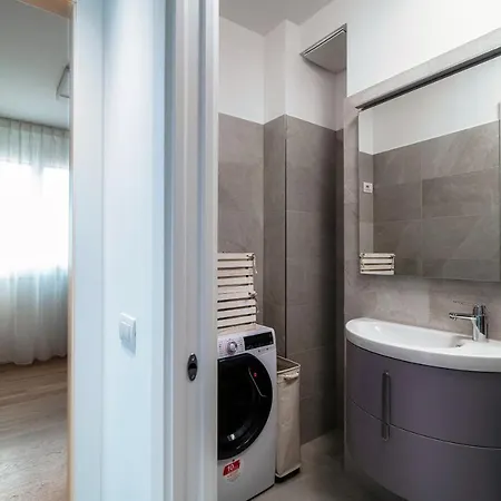 Sette - By Myhomeincomo Côme